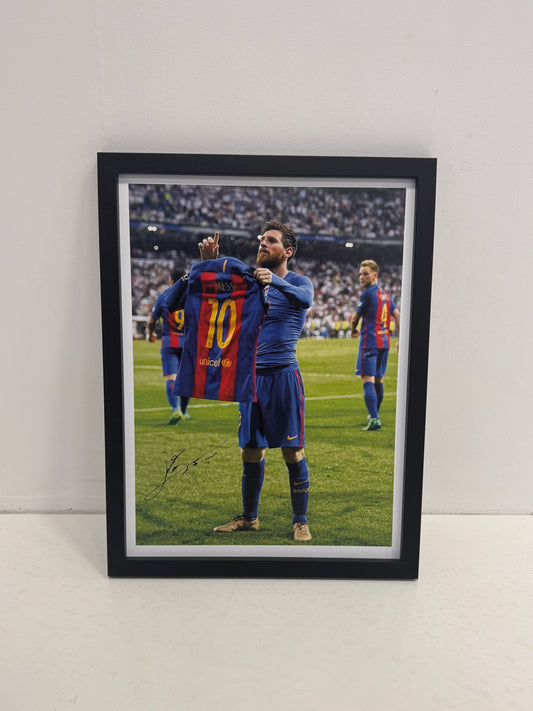 Lionel Messi T-shirt poster